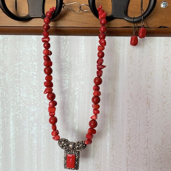 JEWELRY - 9" Apple red coral bead necklace earrings set silver pendant, western - Picture 2 of 8
